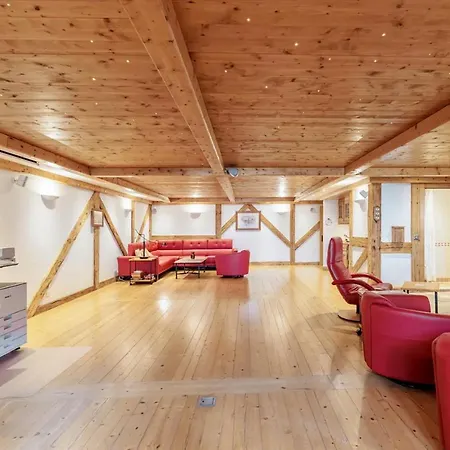 度假居 4 Bedroom Chalet Vella For Rent In *